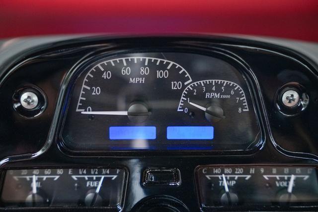 Photo of 1981 Gray Toyota Land Cruiser