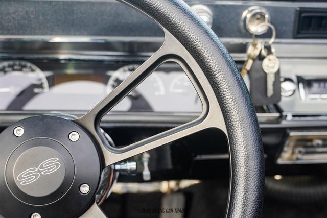 Photo of 1966 Yellow Chevrolet Chevelle