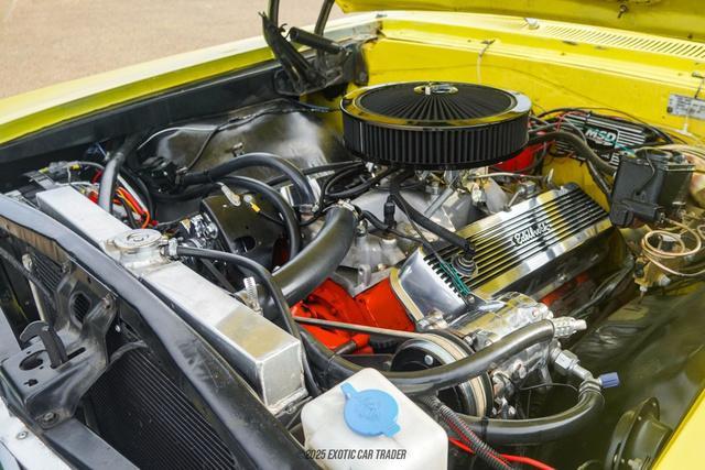 Photo of 1966 Yellow Chevrolet Chevelle