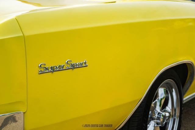 Photo of 1966 Yellow Chevrolet Chevelle