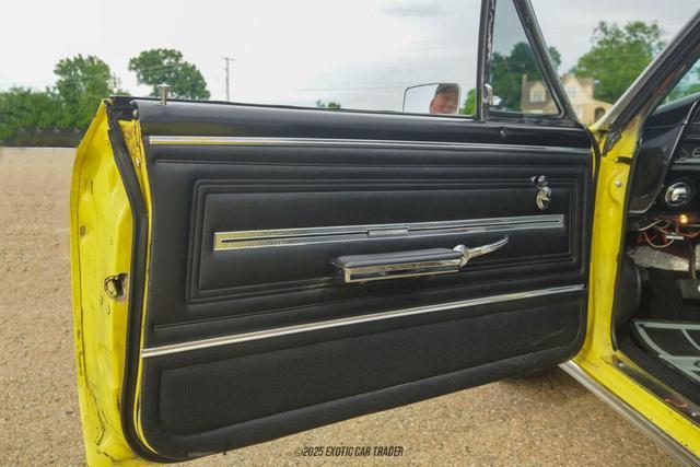 Photo of 1966 Yellow Chevrolet Chevelle