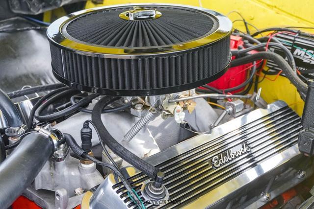 Photo of 1966 Yellow Chevrolet Chevelle