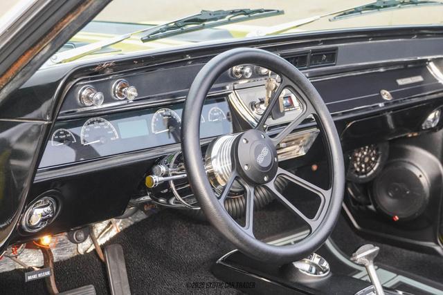 Photo of 1966 Yellow Chevrolet Chevelle