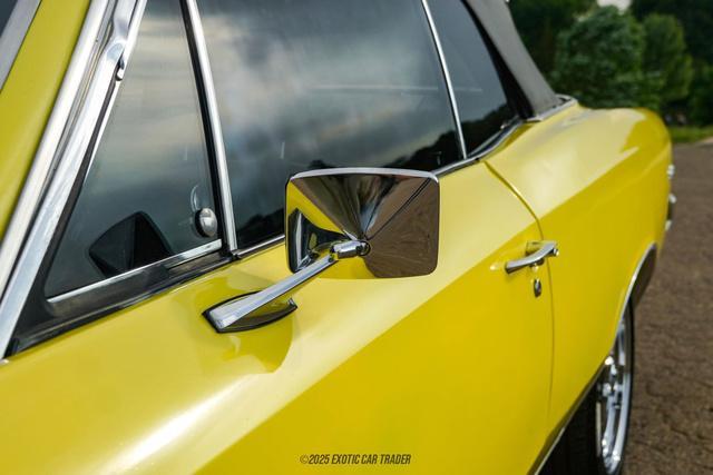 Photo of 1966 Yellow Chevrolet Chevelle
