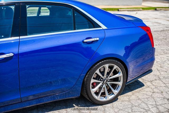 Photo of 2019 Wave Metallic Cadillac CTS-V