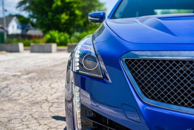 Photo of 2019 Wave Metallic Cadillac CTS-V