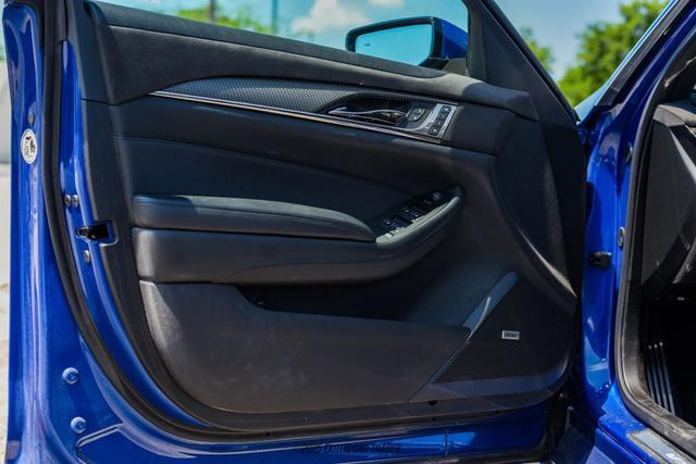 Photo of 2019 Wave Metallic Cadillac CTS-V