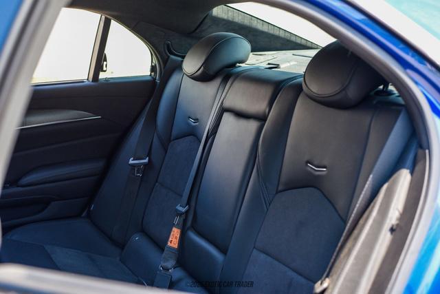 Photo of 2019 Wave Metallic Cadillac CTS-V