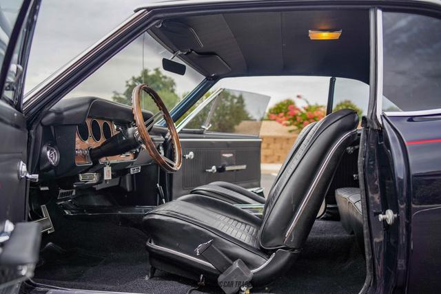 Photo of 1966 Blackberry Metallic Pontiac GTO