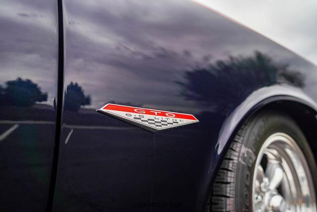 Photo of 1966 Blackberry Metallic Pontiac GTO