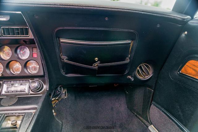 Photo of 1974 Burgundy Chevrolet Corvette