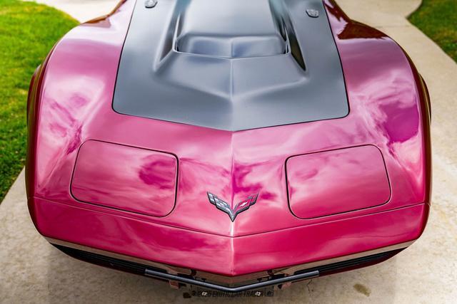 Photo of 1974 Burgundy Chevrolet Corvette