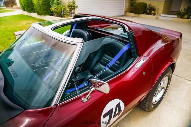 Photo of 1974 Burgundy Chevrolet Corvette