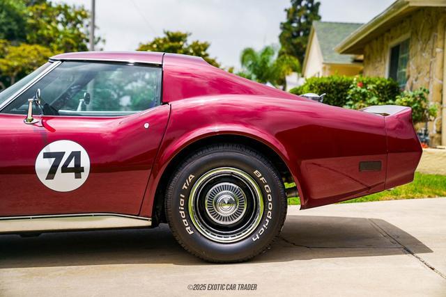 Photo of 1974 Burgundy Chevrolet Corvette