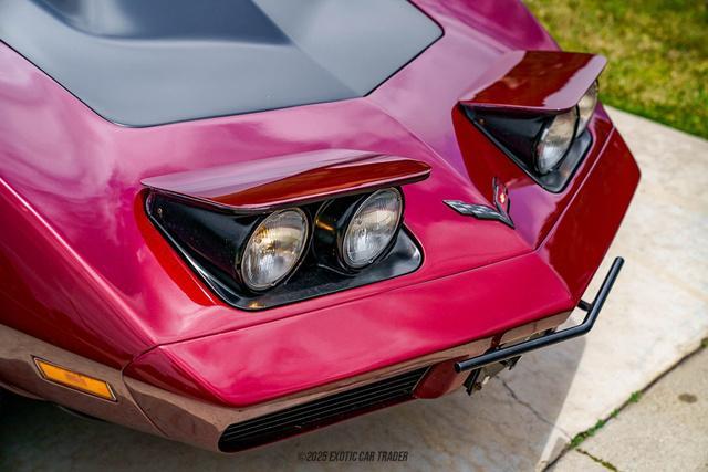 Photo of 1974 Burgundy Chevrolet Corvette