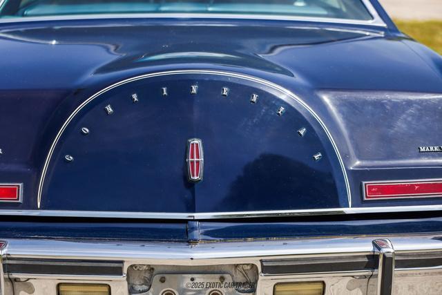 Photo of 1977 Blue Lincoln Mark V