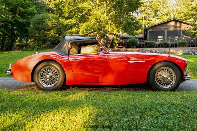 Photo of 1961 Red Austin-Healey 3000