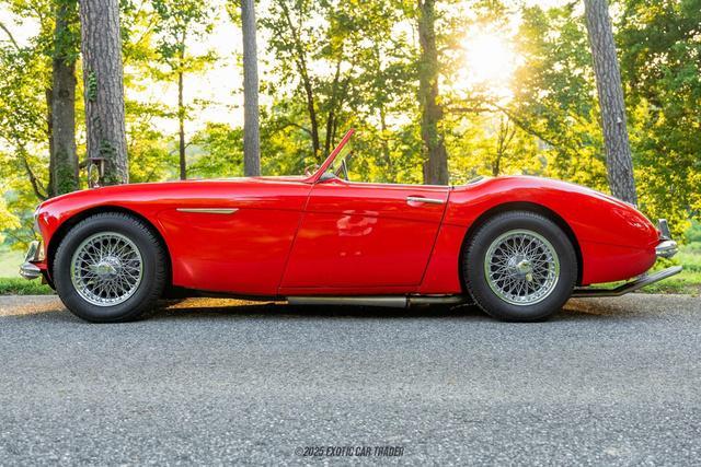 Photo of 1961 Red Austin-Healey 3000