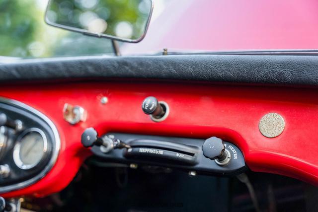 Photo of 1961 Red Austin-Healey 3000