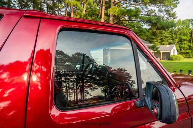 Photo of 1995 Red Ford Bronco