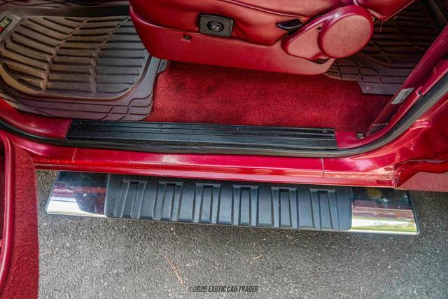 Photo of 1995 Red Ford Bronco