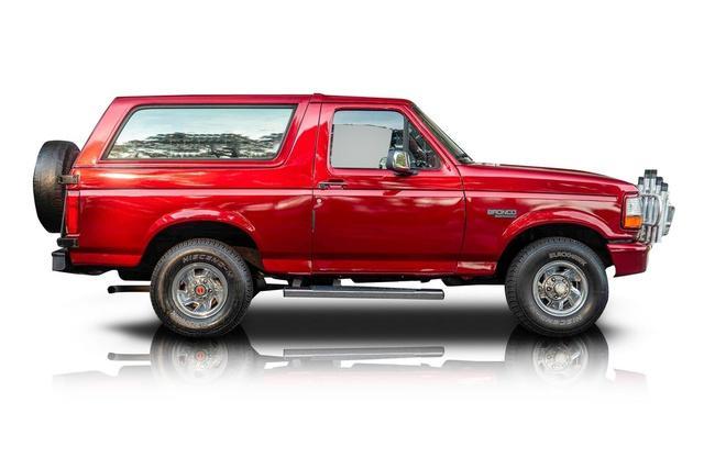 Photo of 1995 Red Ford Bronco