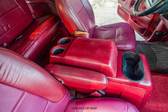 Photo of 1995 Red Ford Bronco
