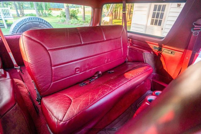 Photo of 1995 Red Ford Bronco