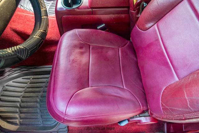 Photo of 1995 Red Ford Bronco
