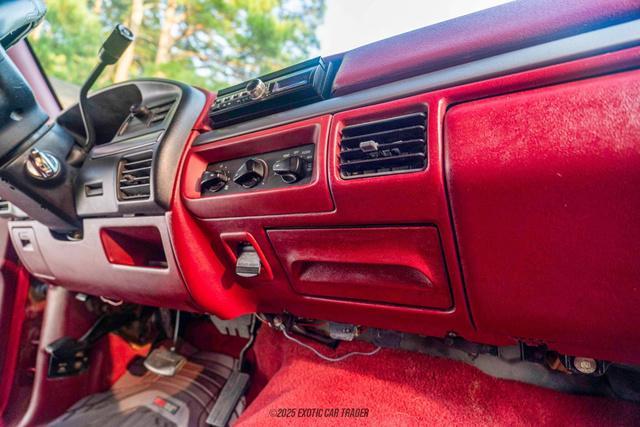 Photo of 1995 Red Ford Bronco