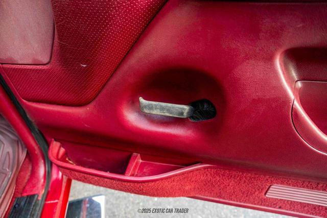 Photo of 1995 Red Ford Bronco