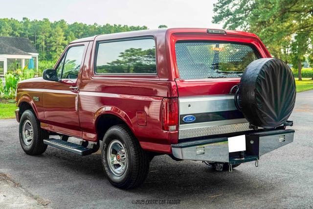 Photo of 1995 Red Ford Bronco