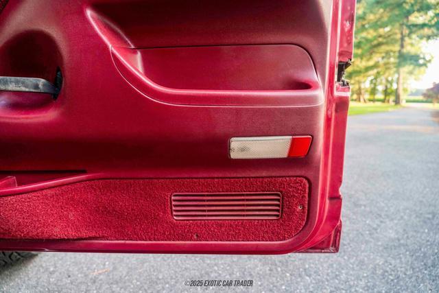 Photo of 1995 Red Ford Bronco