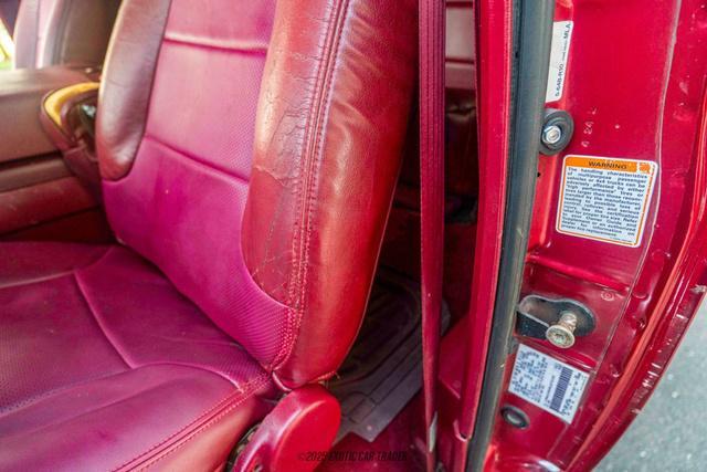 Photo of 1995 Red Ford Bronco