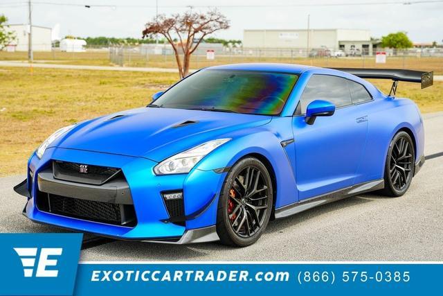 2017 Nissan GT-R