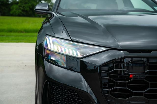Photo of 2024 Mythos Black Metallic Audi RS Q8