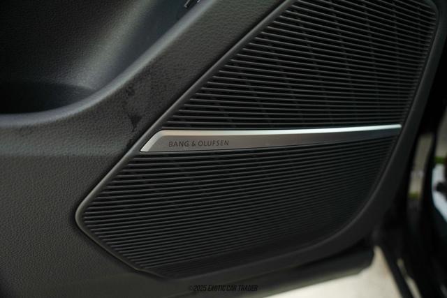 Photo of 2024 Mythos Black Metallic Audi RS Q8