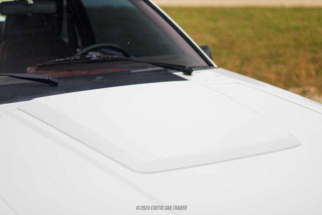Photo of 1984 White Ford Mustang