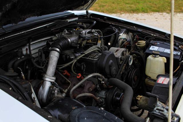Photo of 1984 White Ford Mustang