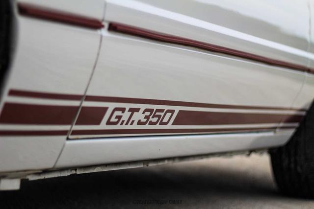 Photo of 1984 White Ford Mustang