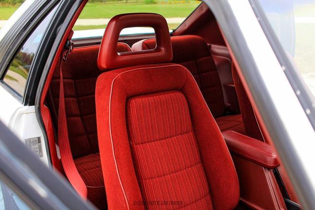 Photo of 1984 White Ford Mustang