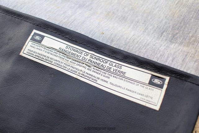 Photo of 1984 White Ford Mustang