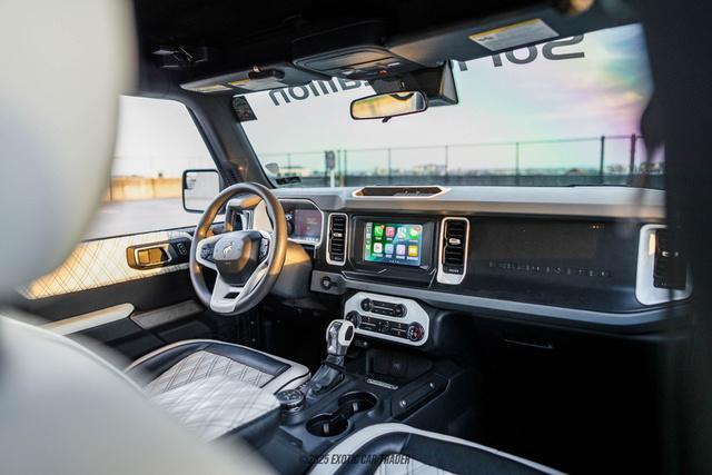 Photo of 2021 Antimatter Blue Ford Bronco