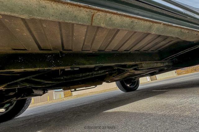 Photo of 1988 Gray Volkswagen Vanagon