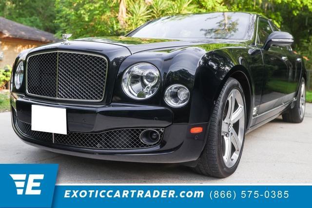 Photo of 2016 Red Bentley Mulsanne