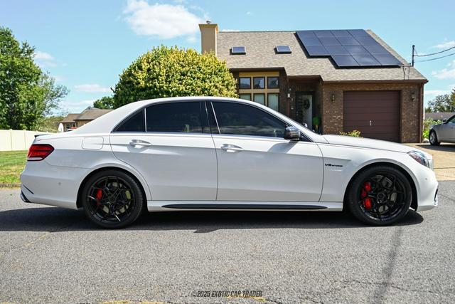 Photo of 2015 Polar White Mercedes-Benz E-Class