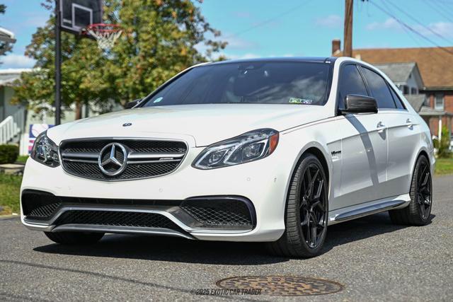 Photo of 2015 Polar White Mercedes-Benz E-Class