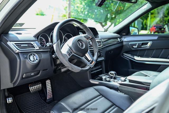 Photo of 2015 Polar White Mercedes-Benz E-Class