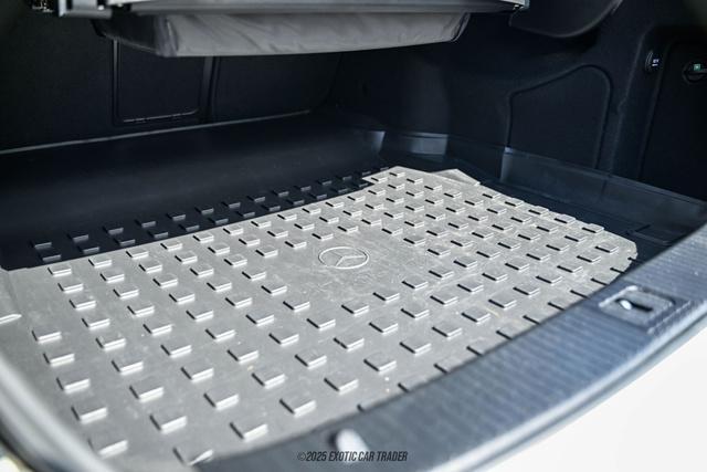Photo of 2015 Polar White Mercedes-Benz E-Class