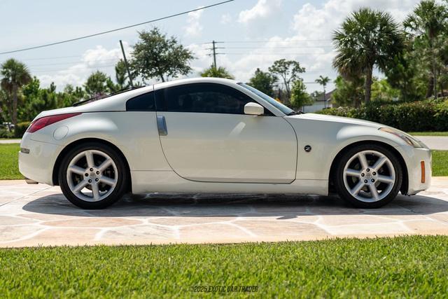 Photo of 2004 Pikes Peak White Nissan 350Z